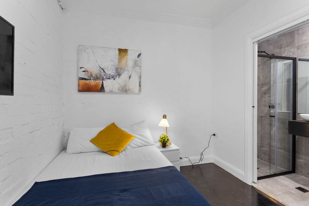 Room 4